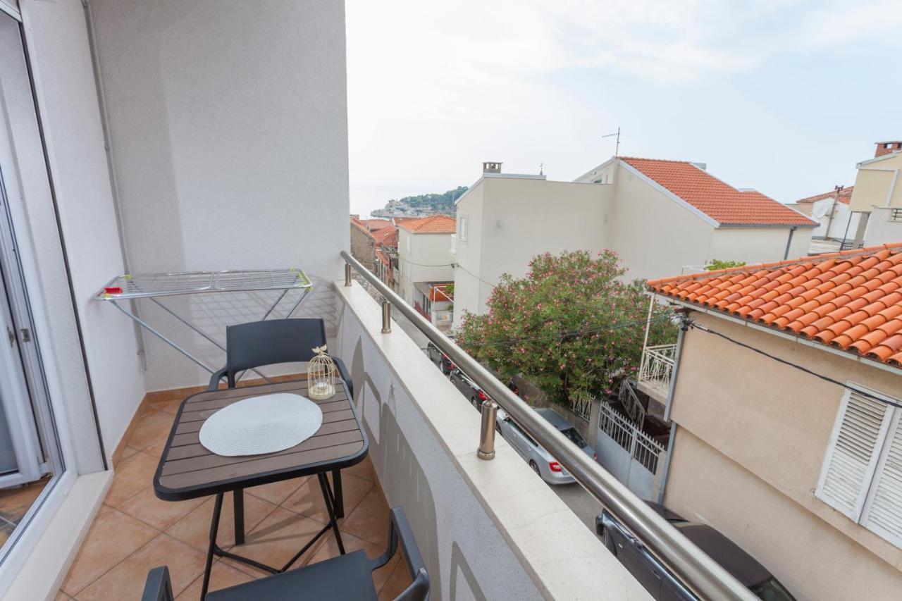 Apartments & Rooms Alagic มาคาร์สกา ภายนอก รูปภาพ