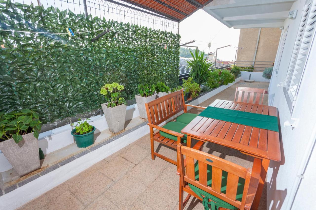 Apartments & Rooms Alagic มาคาร์สกา ภายนอก รูปภาพ